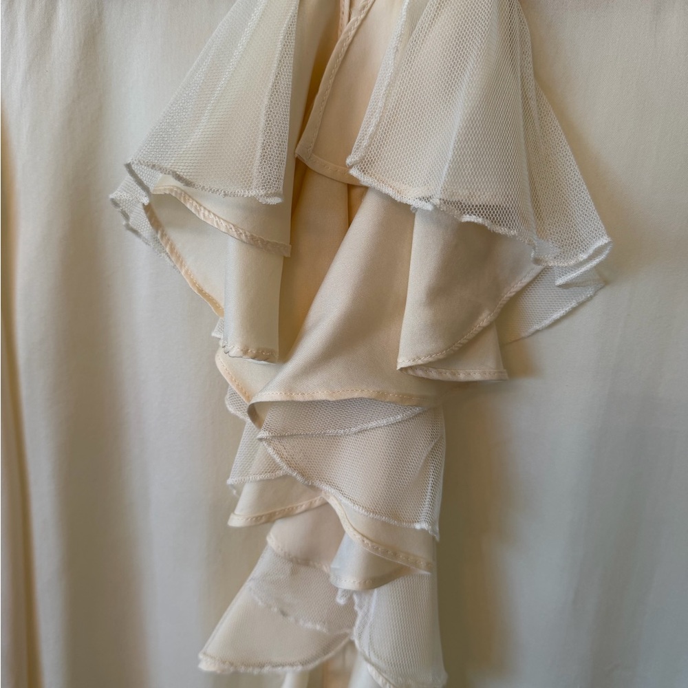Ralph Lauren 100% Silk Ruffled Cream Blouse with Sheer Neck Detail - Picture 4 of 8